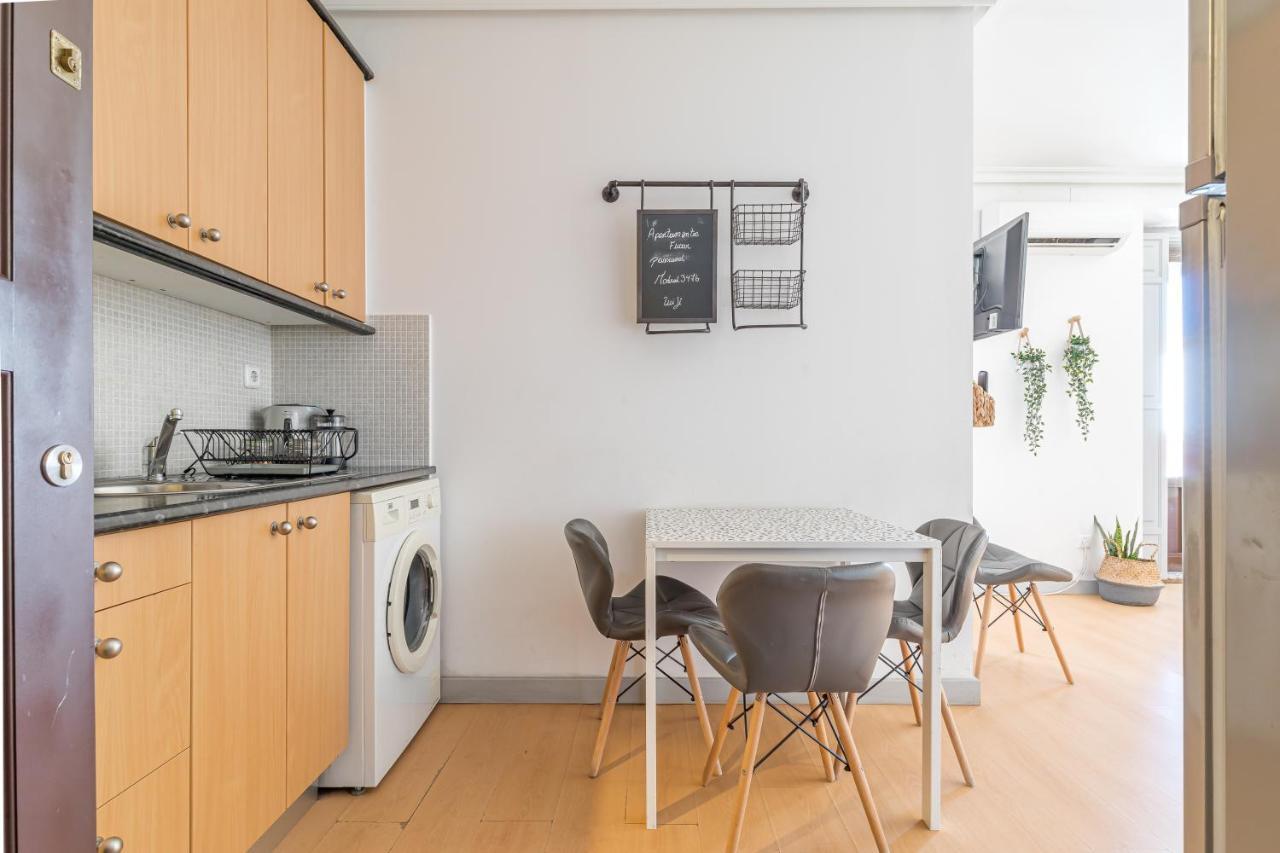 Apartamentos Fucar Мадрид Экстерьер фото